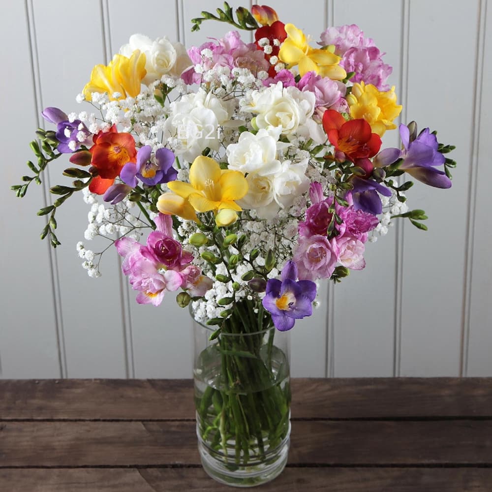 Simply Freesias Flowers for UK