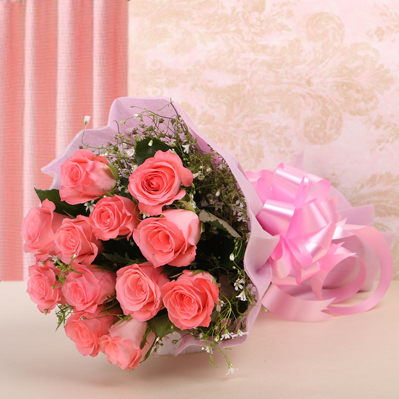 Red and Pink Roses. Luxury Packaging. Great Price. Free Delivery All India